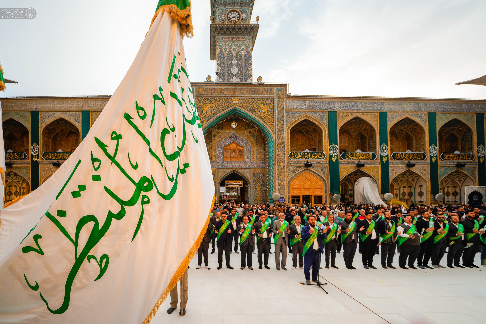 İmam Əli (ə) Ziyarətgahında İmam Zaman (ə) mövludu