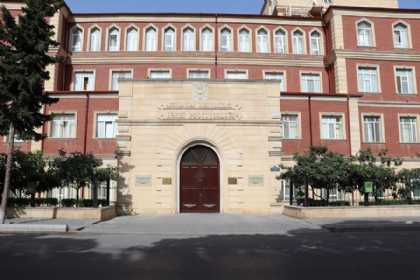Azərbaycan Ordusunun əsgəri özünü güllələyib
