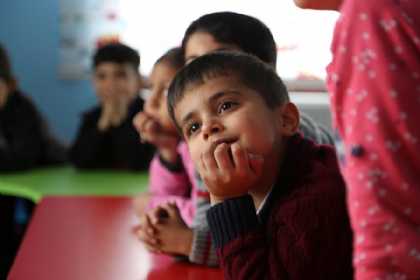 Azərbaycanda valideyn himayəsindən məhrum olan uşaqların sayı açıqlanıb