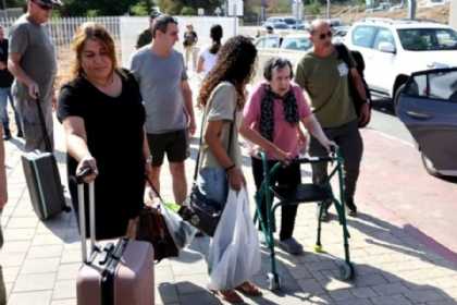 İsraillilər qorxuda: 10 mindən çox sakin ölkədən qaçıb