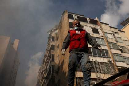 Livanda xəstəxanalar cəsəd və çoxsaylı bədən hissələri ilə dolub