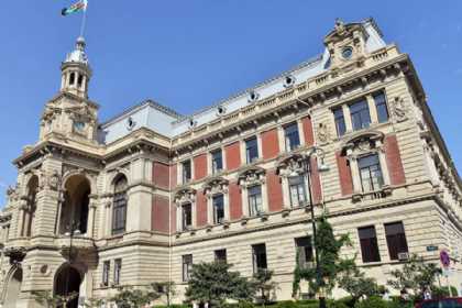 Suraxanı icra başçısına töhmət verilib