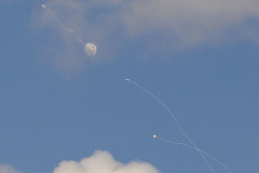 ABŞ rəsmisi: İsrailin raketdən müdafiə sistemləri ikirəqəmli rəqəmlərə düşüb