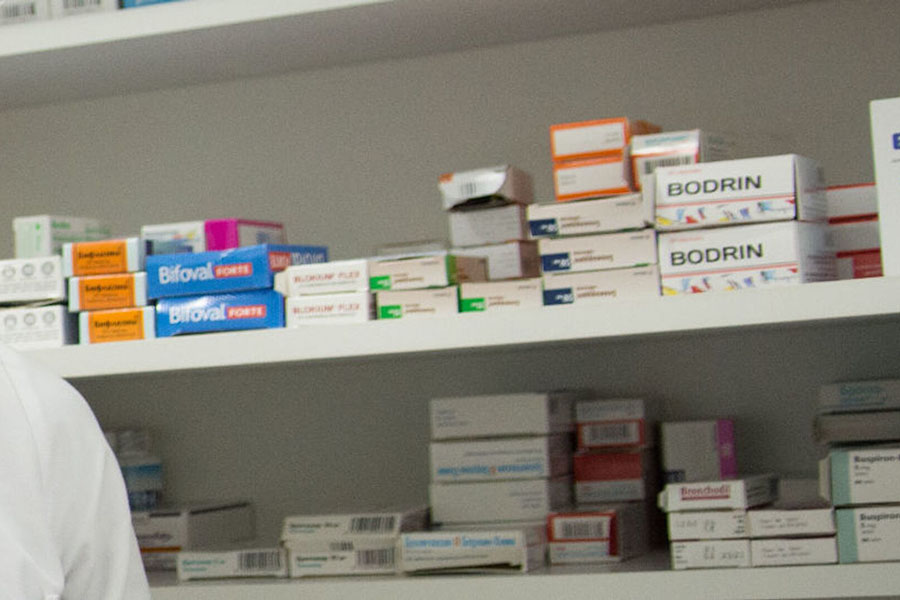 Baş nazir ərzaq və dərmanların qiymətinin artmasının səbəbini açıqlayıb