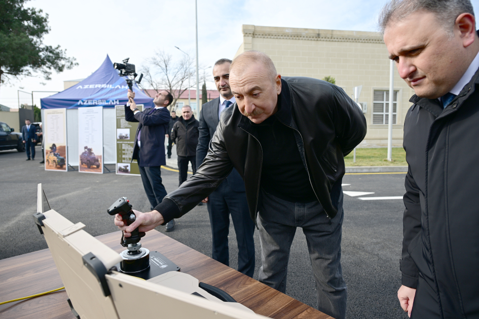 İlham Əliyev silah zavodunun açılışında - FOTO