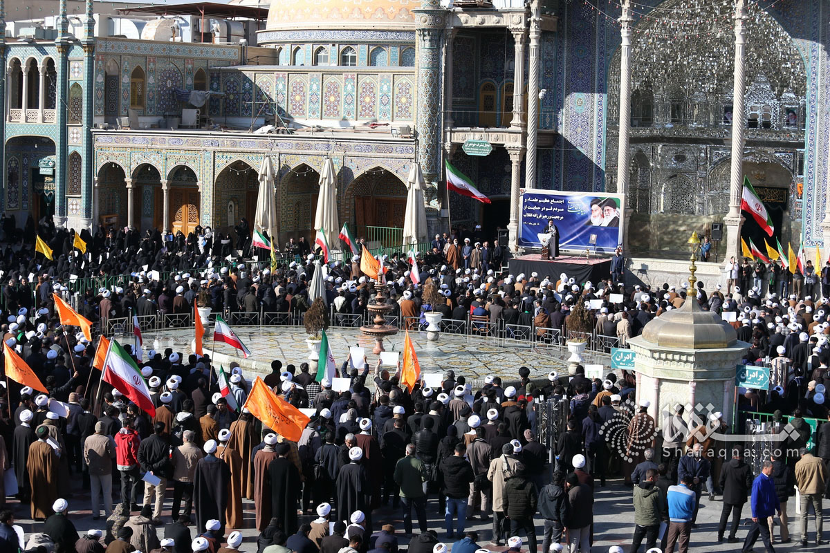 Ruhanilərin Fransaya etirazı - FOTO