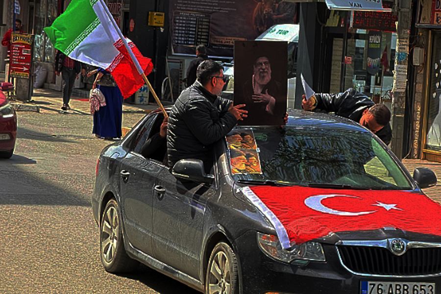 İğdırdan İrana dəstək olaraq avtoyürüş - VİDEO