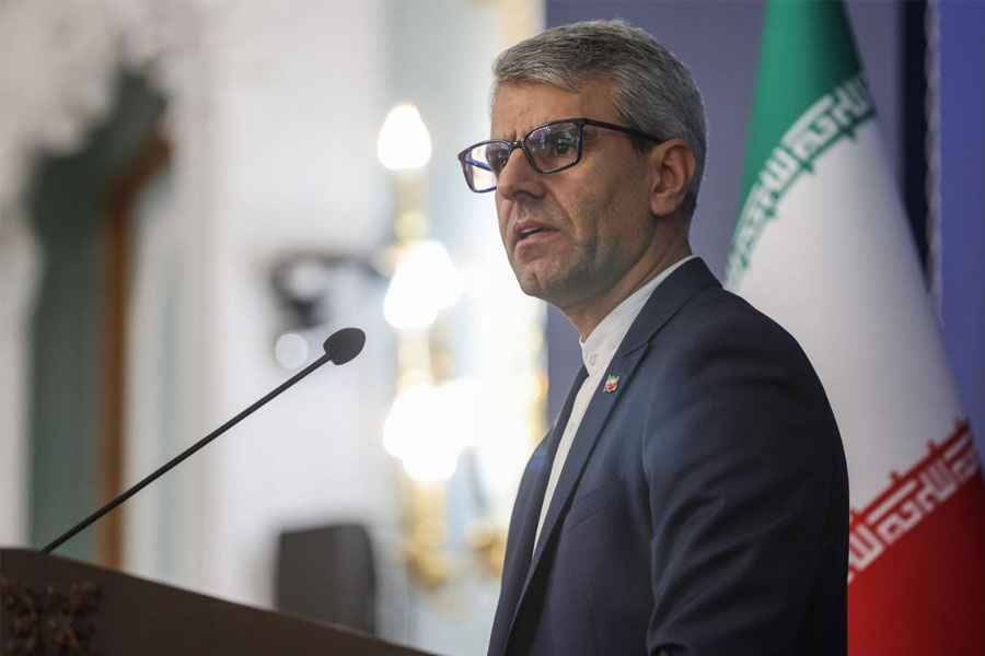 İran: Blokada atəşkəsi poza bilər