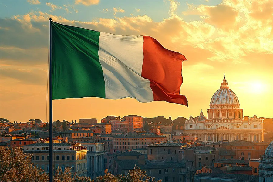 İtaliya da bazalarını Amerika döyüş təyyarələri üçün bağlayıb