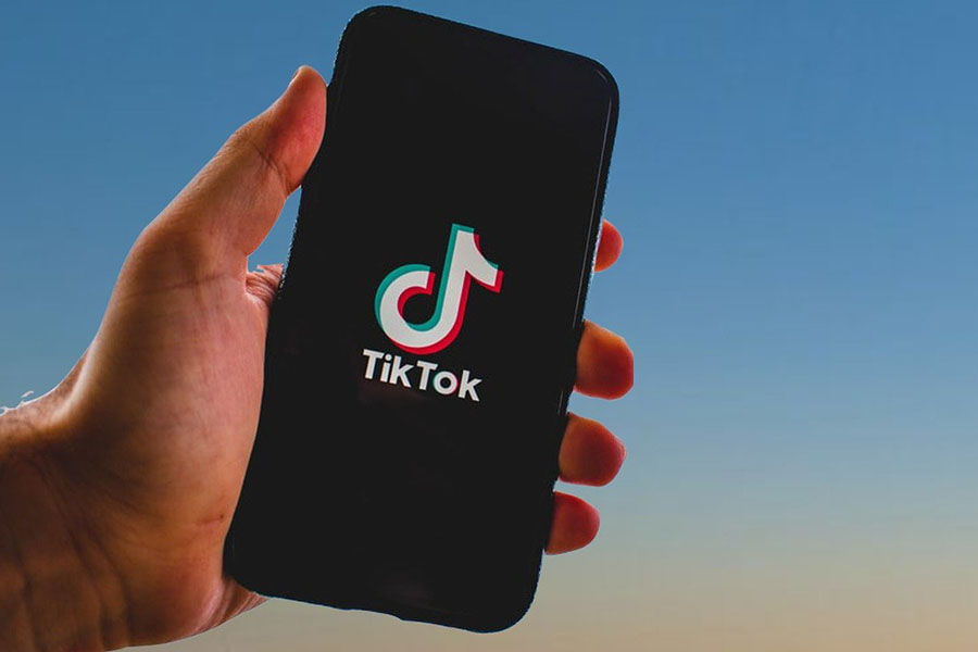 Nazirlik “TikTok”a girişin bərpa olunmasına dair xəbərlərə aydınlıq gətirib