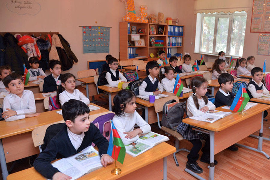 Şagird yerdəyişməsi müvəqqəti dayandırılacaq - SƏBƏB